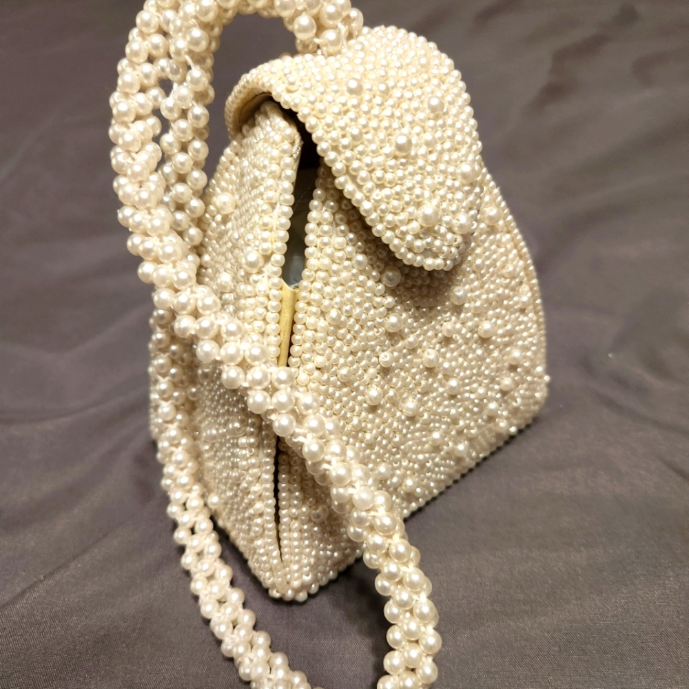 Beaded pearl bridal wristlet purse